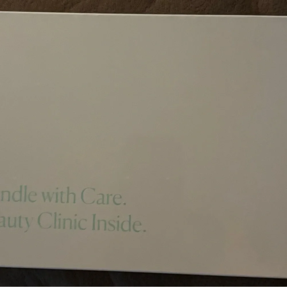 Micro-Infusion Facial System - Qure 2 month supply. Dark spot serum. See descr - Picture 2 of 4